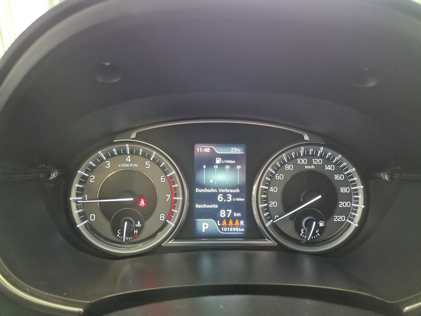 Fahrzeugabbildung Suzuki Vitara 1.4 Comfort / GEPFLEGT / GARANTIE /