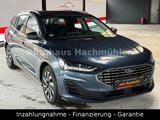 Ford Focus Turnier Titanium Edition/CarPlay/7.850 KM - mit Benzin-Antrieb: Sitzheizung, Kombi