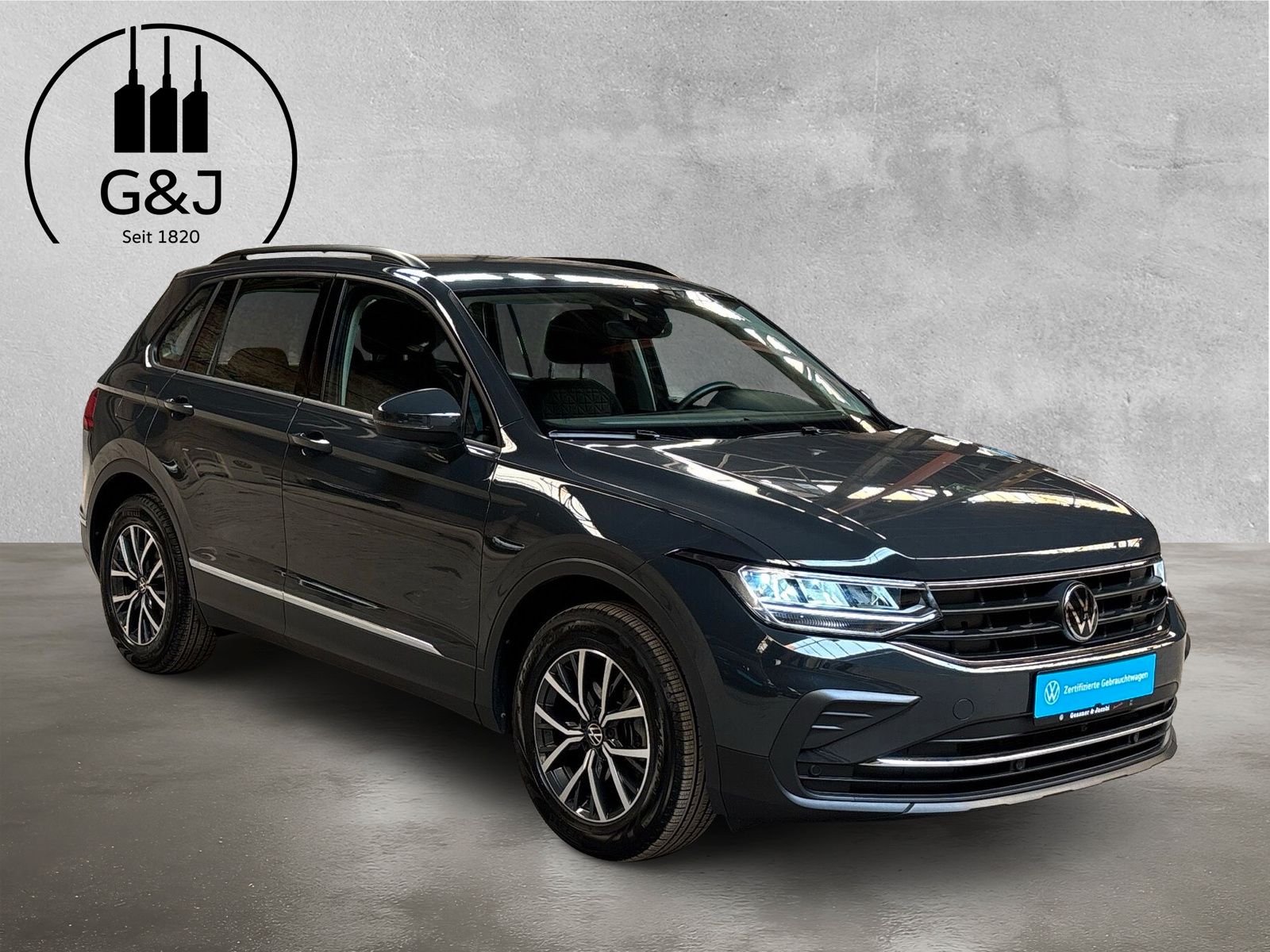 Fahrzeugabbildung Volkswagen Tiguan Life 2.0 TDI DSG AHK App-Connect RFK