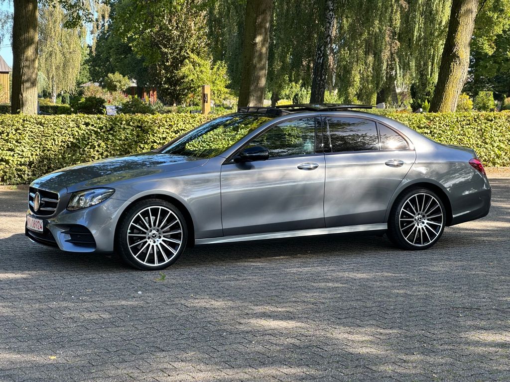 Image of Mercedes-Benz E 220