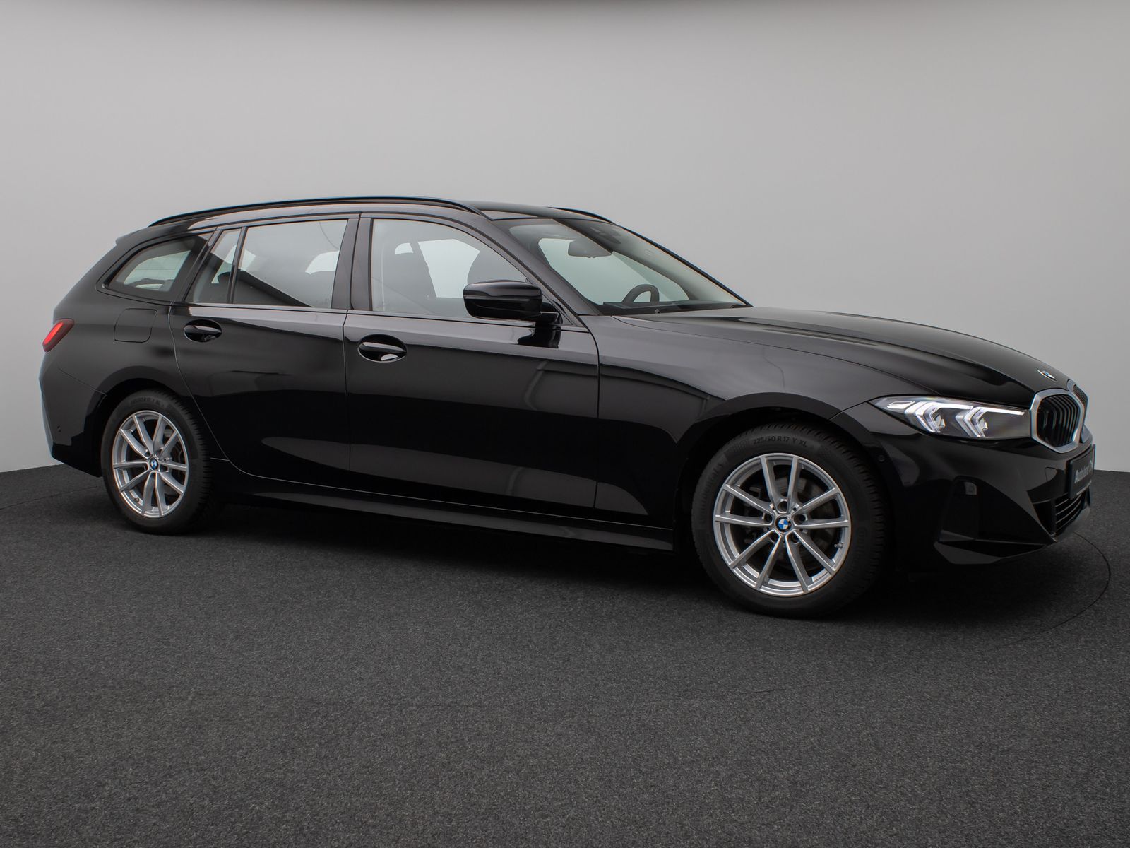Fahrzeugabbildung BMW 318i Kamera DAB Sportlenkrad CockPit+ Alarm LED