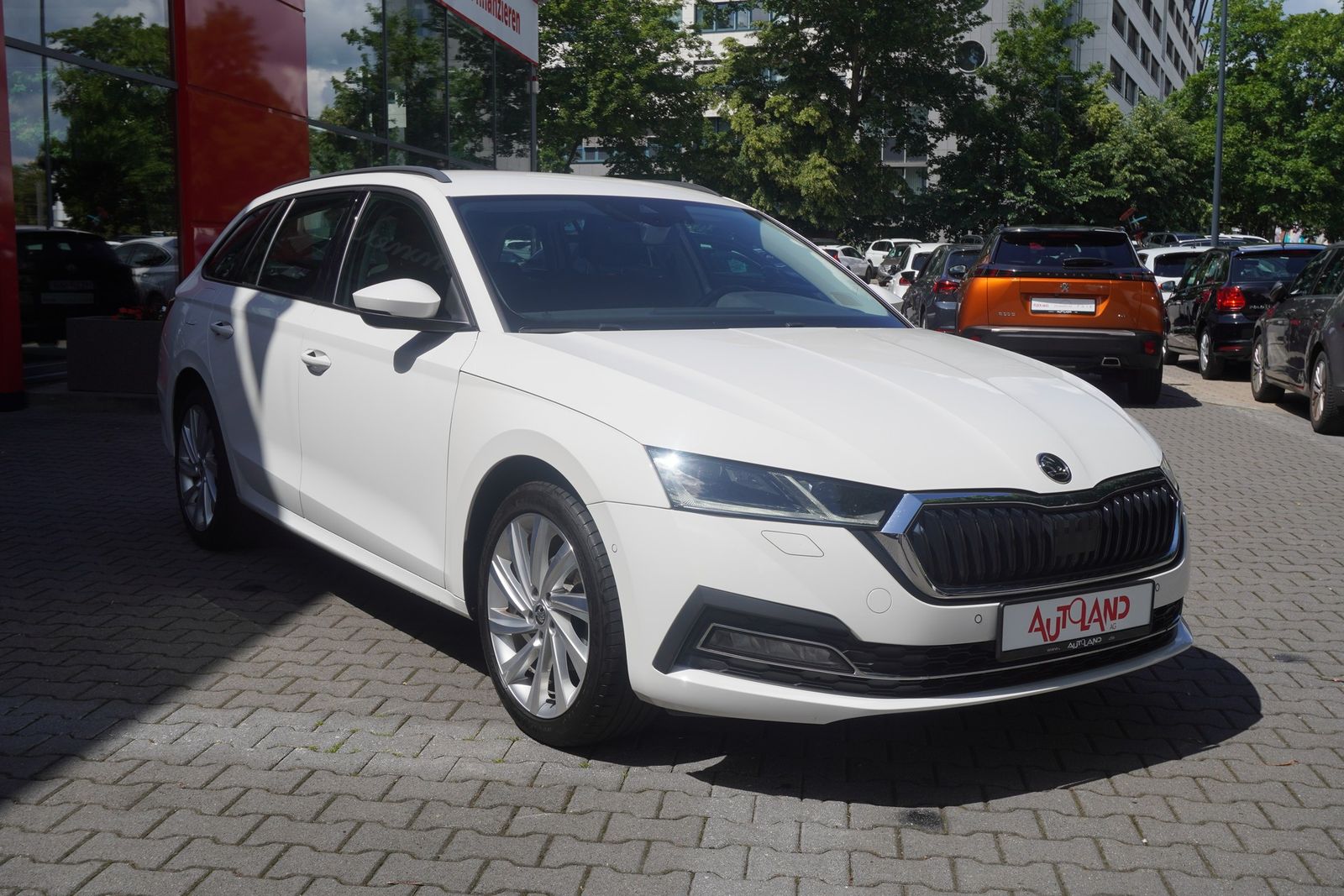 Skoda Octavia Combi 1.5 TSI First Edition ACC Kamera foto 4