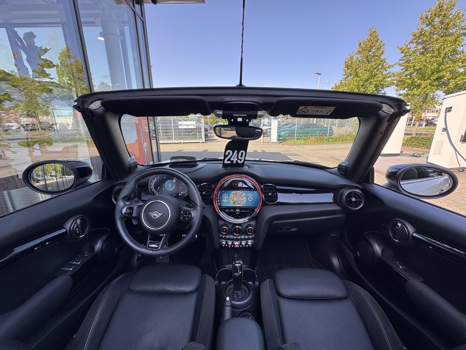 MINI Cooper S JCW Trim RFK H&K HUD LED SHZ