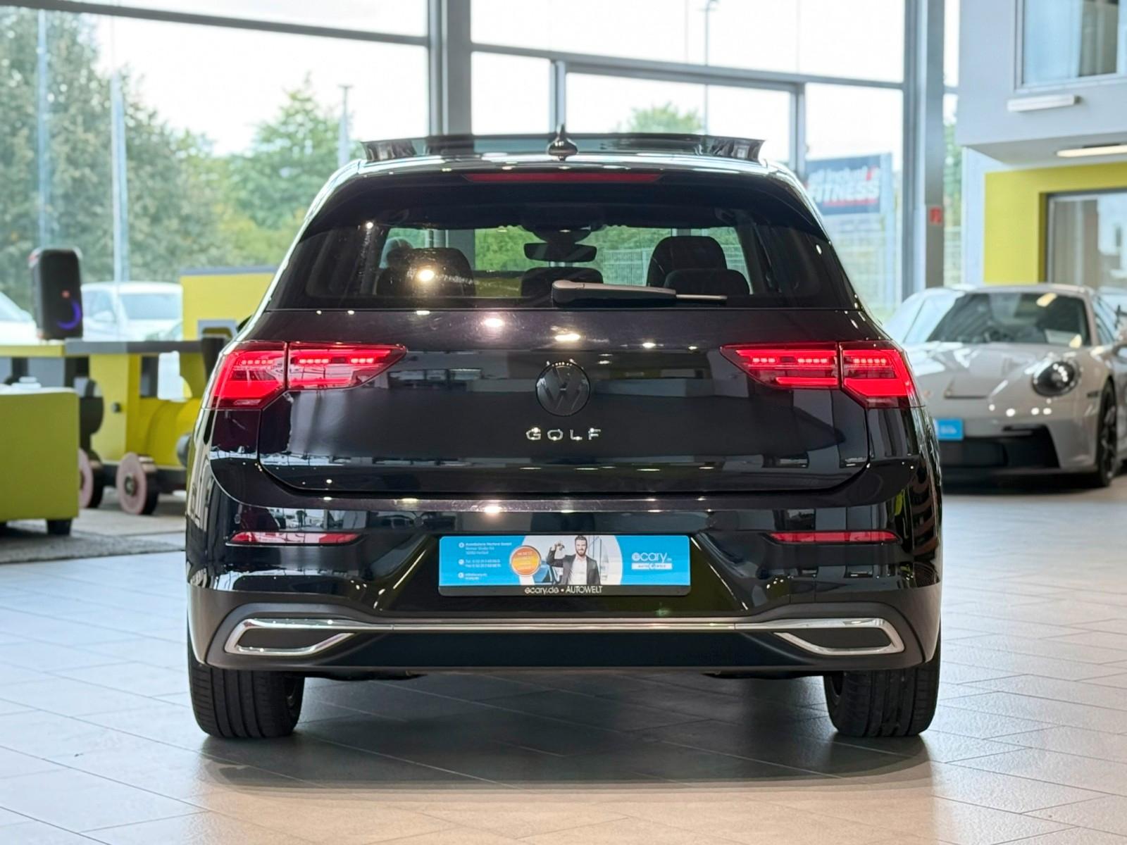 Volkswagen Golf VIII Lim. Active*AHK*Sportfahrwerk*HUD*, миниатюра 4