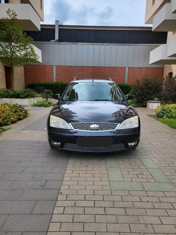 Ford Mondeo 2,2 Turnier TDCI Ghia x TÜV Ne...