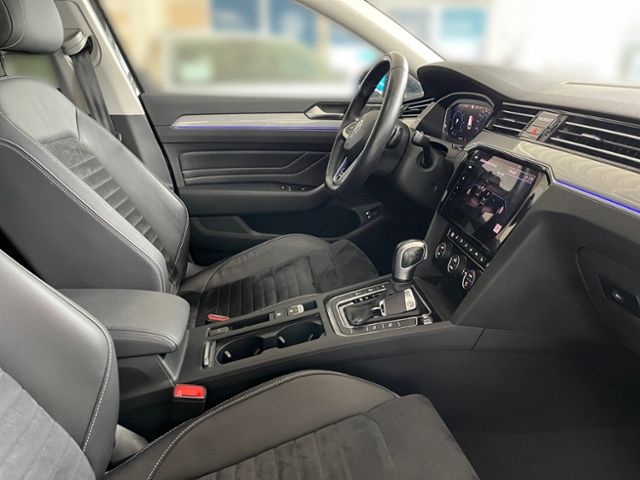 Fahrzeugabbildung Volkswagen Passat Variant 1.4 TSI Hybrid DSG GTE MATRIX NAV