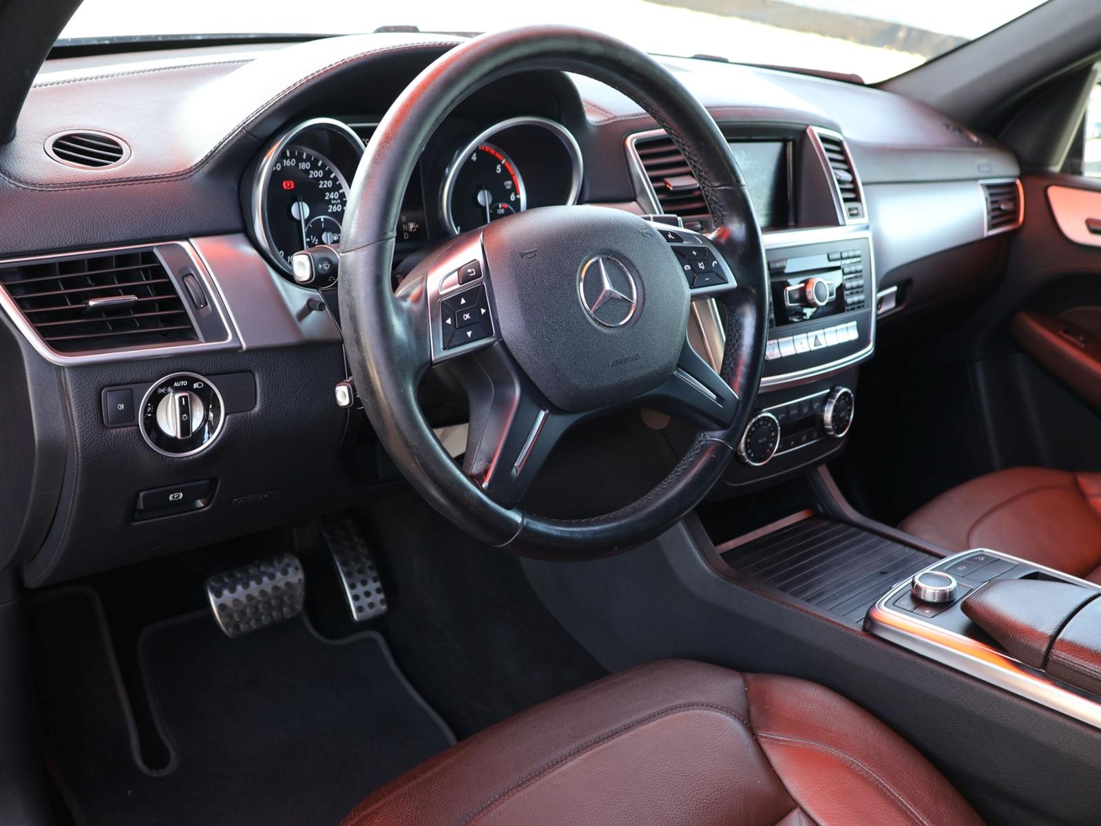 Mercedes-Benz ML 350 4M CDI LEDER CAM AMG 21" GSD