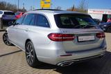 Mercedes-Benz E300 de T-Modell Standard Laser Klimaaut. Navi - Mercedes-Benz E 300 in Rostock