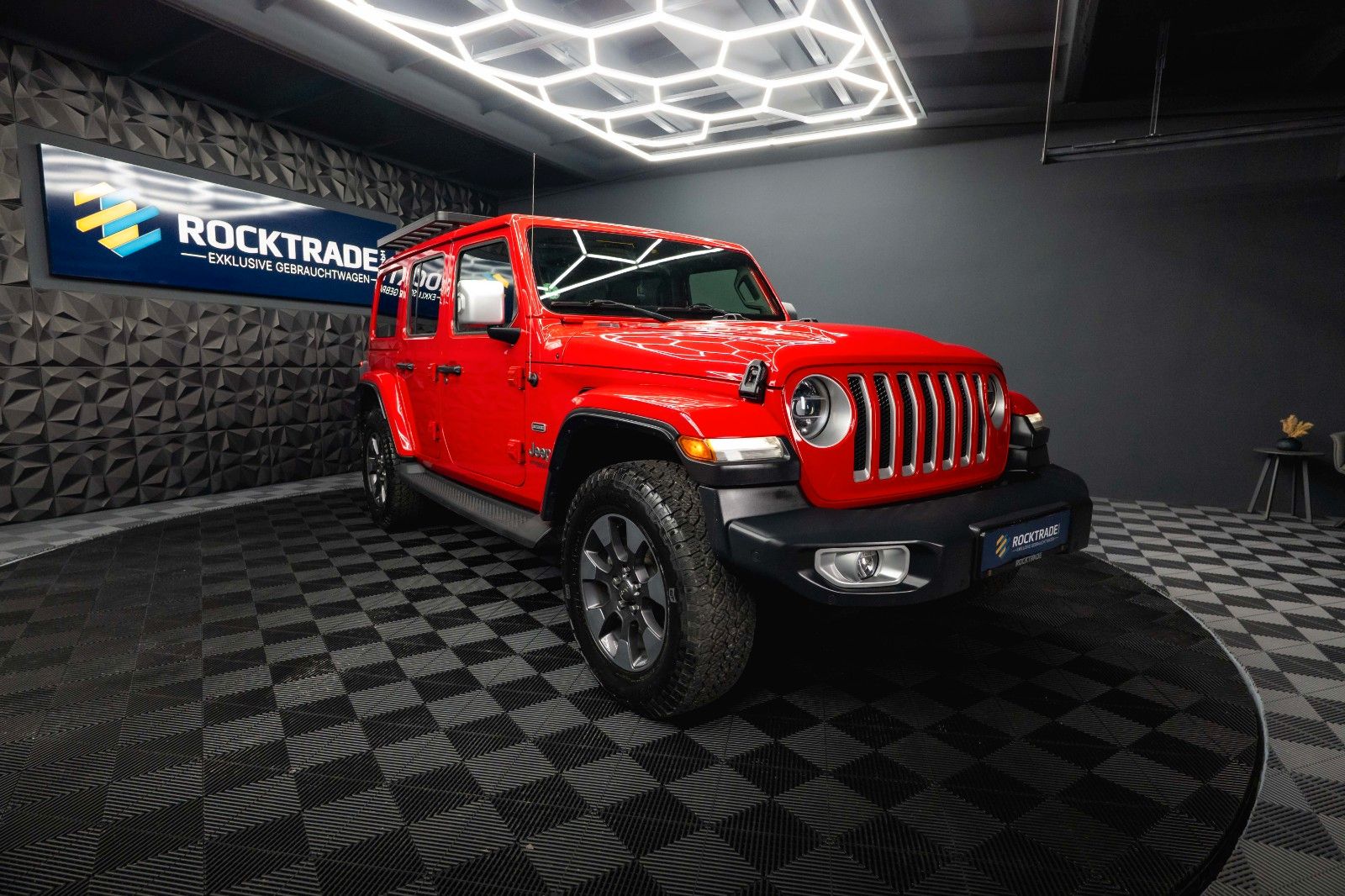 Fahrzeugabbildung Jeep Wrangler Unlimited Sahara OVERLAND 4x4 *LED*ACC*