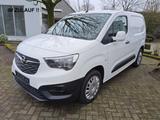 Opel Combo E 1,5 Cargo Edition, PDC hinten, AHK,Klima - weiße Opel Combo