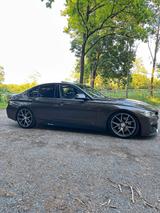 BMW F30 335i - Top gepflegt - M Paket - BMW 335 Unfallwagen