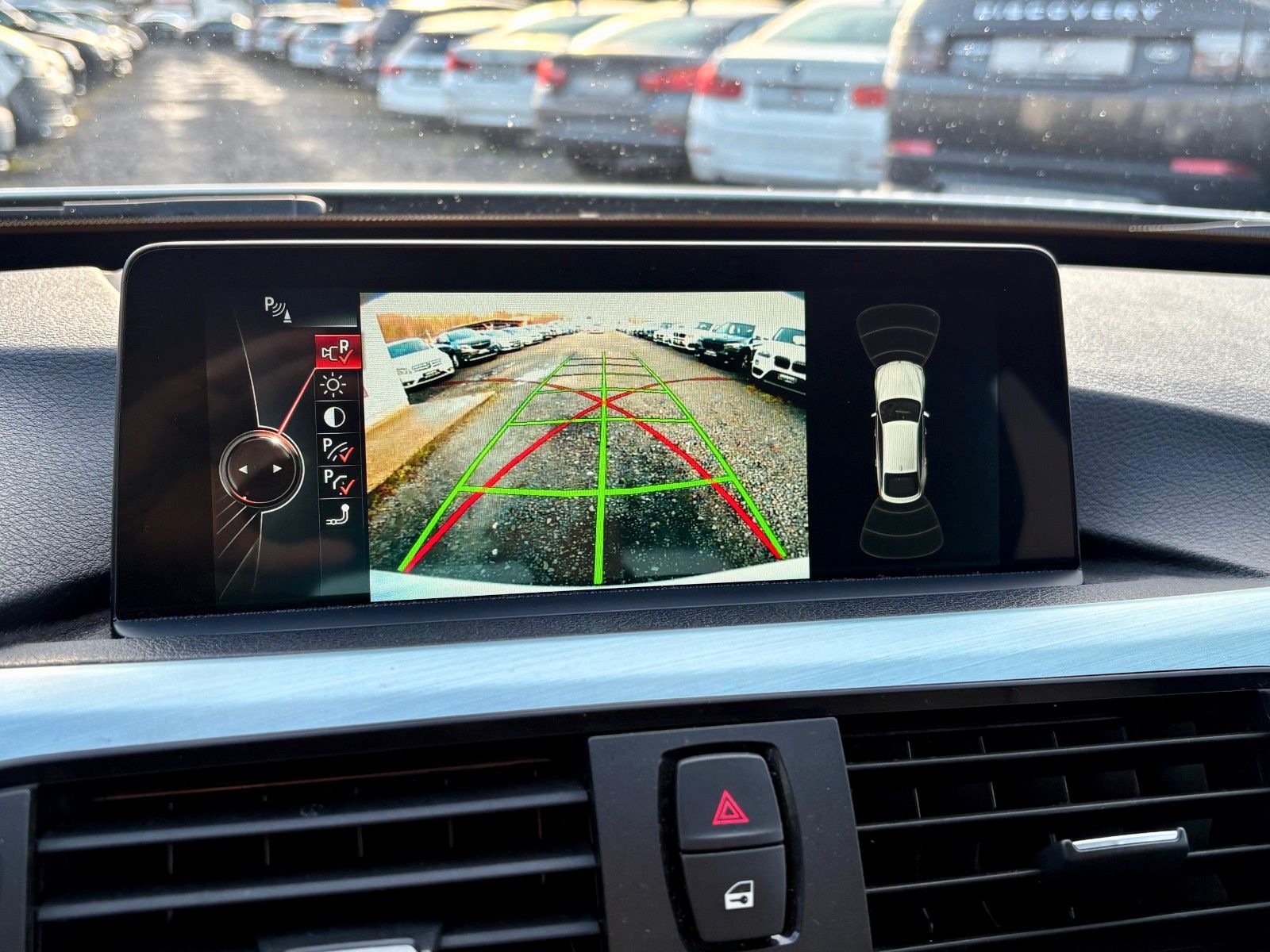 Fahrzeugabbildung BMW 320d xDrive GT M SPORTPAKET Navi Leder Xenon Pan