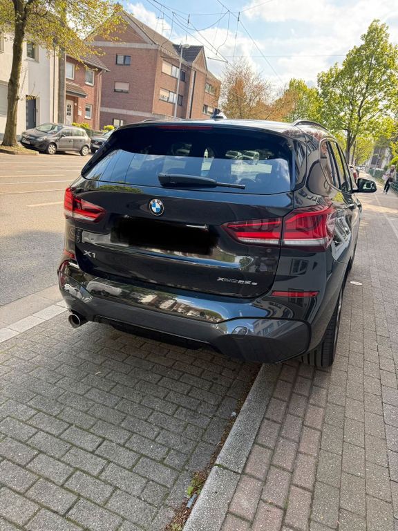 Image of BMW X1