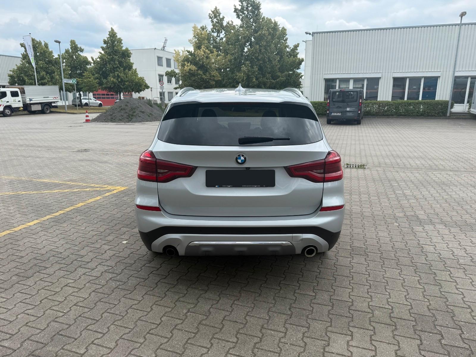 BMW X3 xDrive 30i Luxury Line Key-Less-Go Pano Leder, миниатюра 4