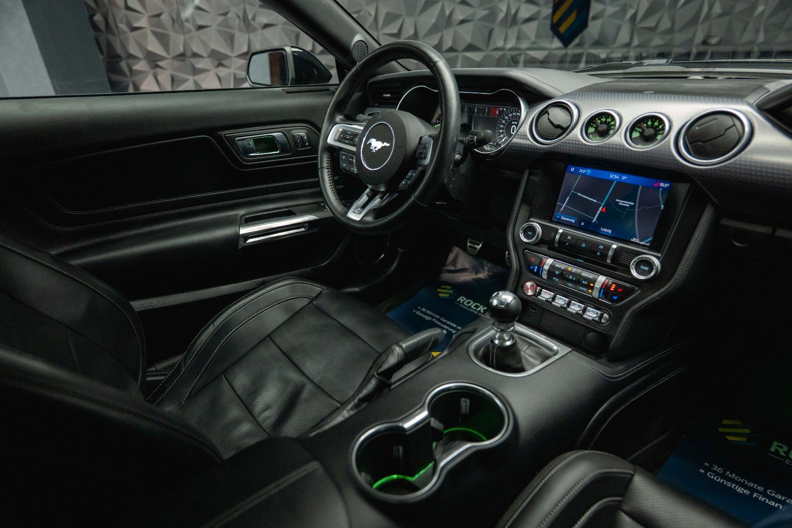 Fahrzeugabbildung Ford Mustang Shelby GT 500 5.0 V8 Performance PREMIUM