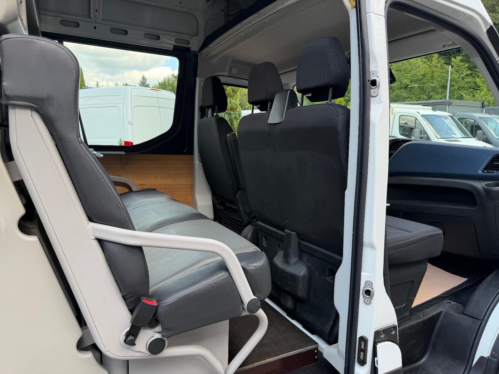 Iveco Daily 3,0L Diesel 35S18 Kasten Mixto *AHK3,5t*