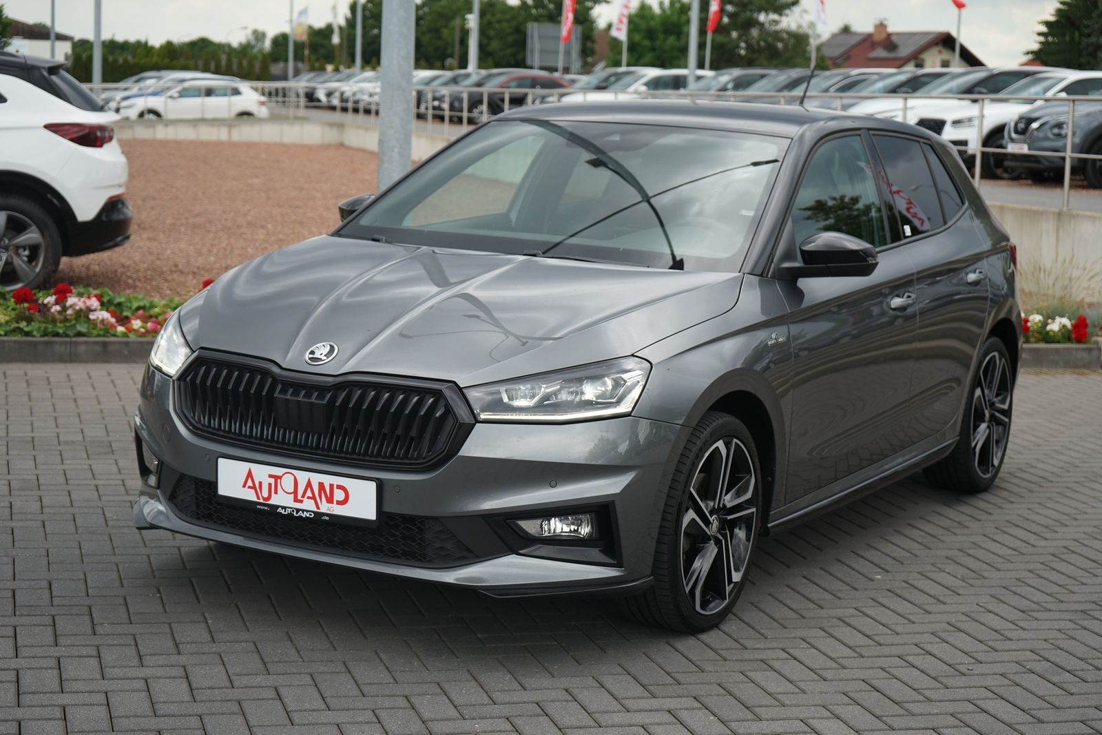 Skoda Fabia 1.0 TSI DSG Monte Carlo LED Navi ACC DAB imagem 2