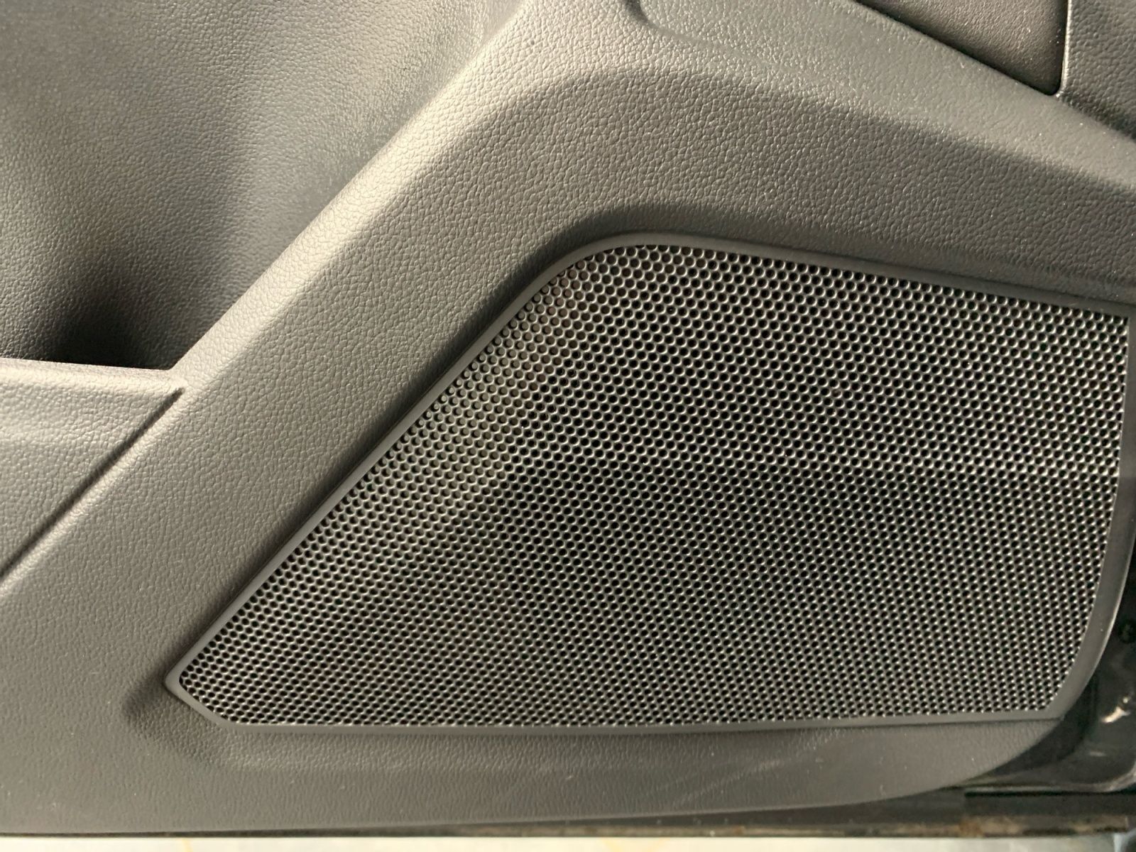 Volkswagen T-Roc - Bild 22