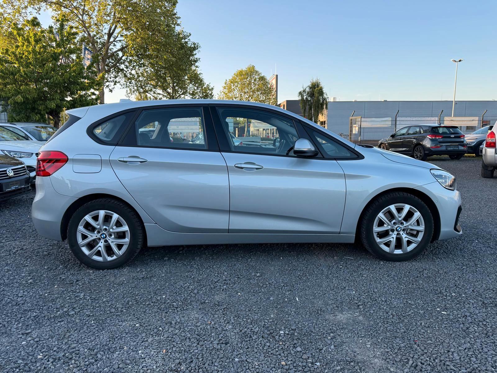 BMW 225 2 Active Tourer 225 xe Advantage