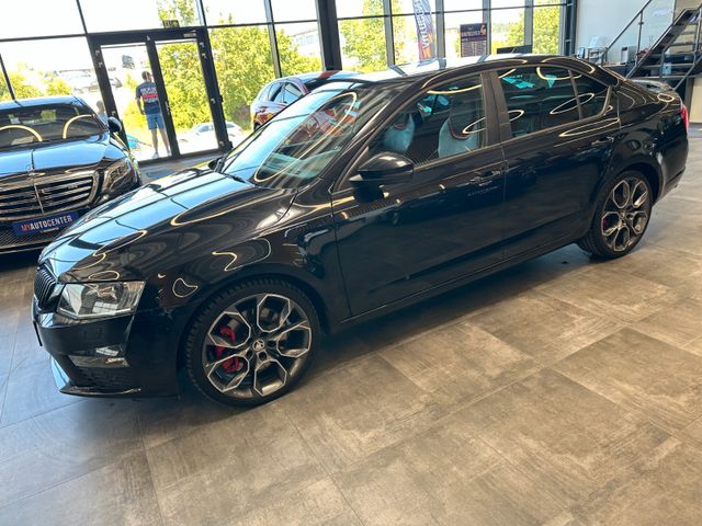Skoda Octavia Lim. RS *1Hand*Memory*ACC*
