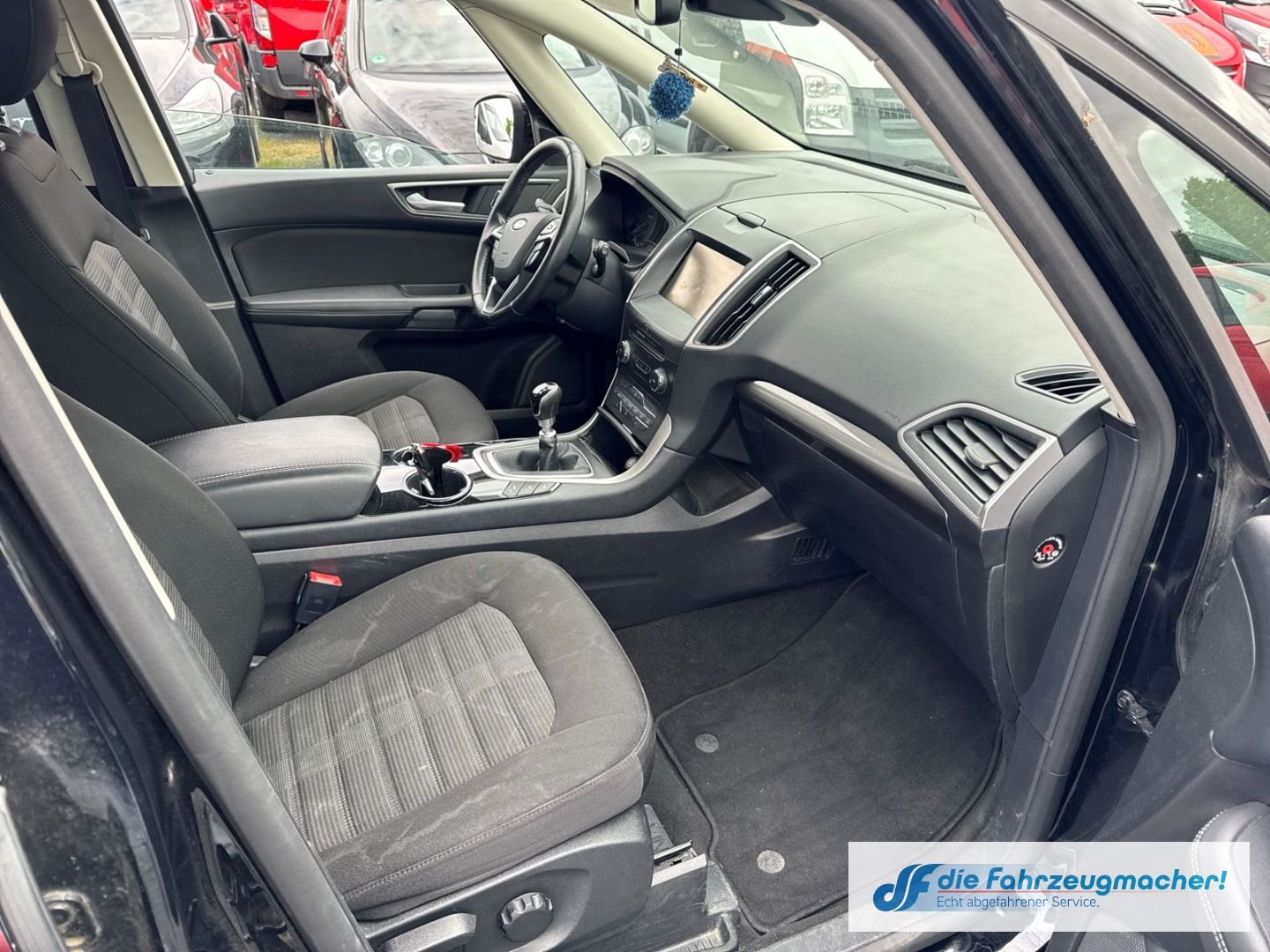 Fahrzeugabbildung Ford Galaxy Business 1.5 EcoBoost 7-Sitzer *Wasser-Ve