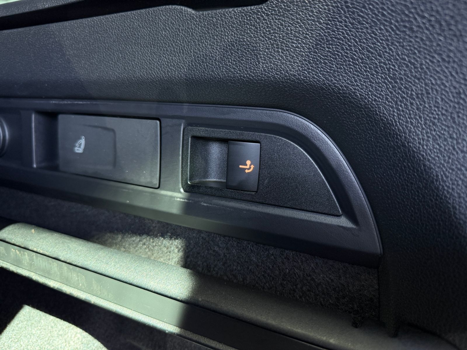 Fahrzeugabbildung SKODA Kodiaq Style 4x4 AHK ACC StHZ CANTON LEDER MEMO
