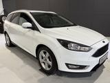 Ford Focus 1.0 Turnier Titanium - Ford Focus Gebrauchtwagen in Erfurt