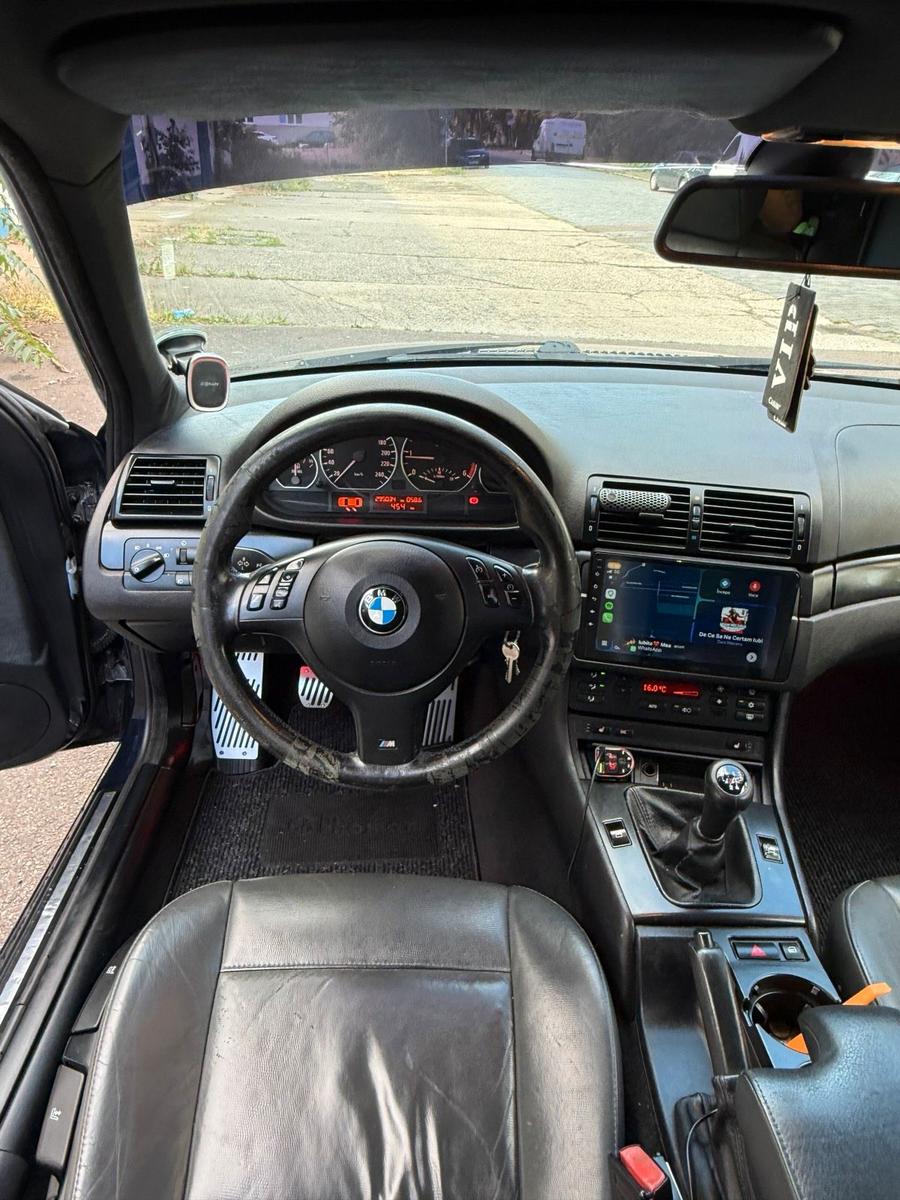BMW 318 2004 — photo 13