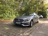 Mercedes-Benz Mercedes Benz C Klasse 200 Benzin - Mercedes-Benz E 200 Gebrauchtwagen in München