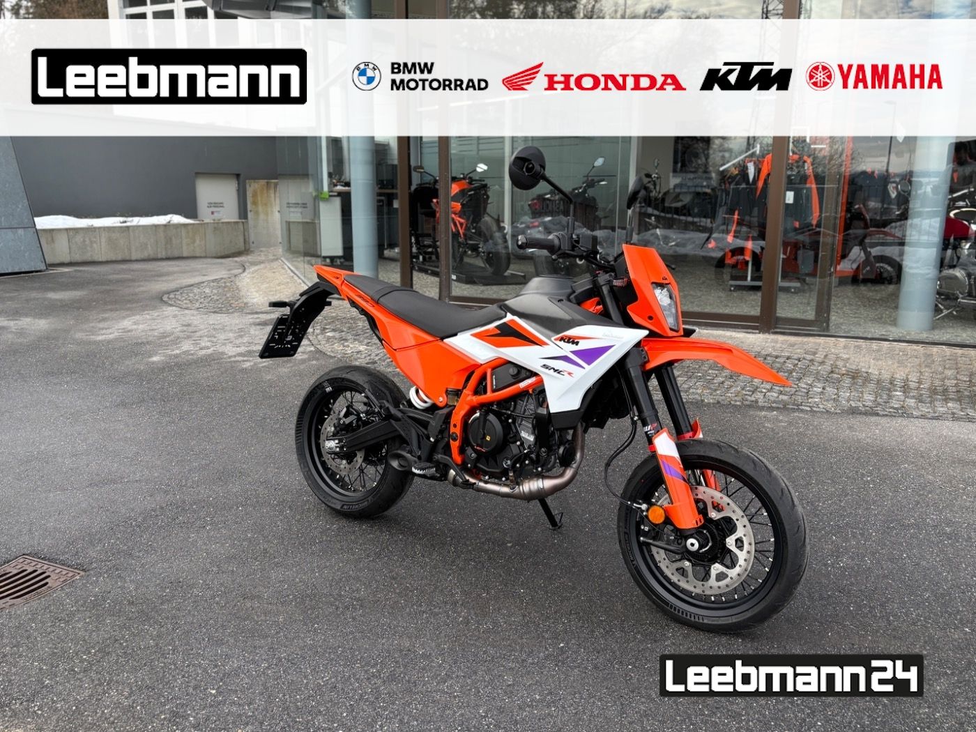 Fahrzeugabbildung KTM 390 SMC R 2026 Quickshifter+ inclusive