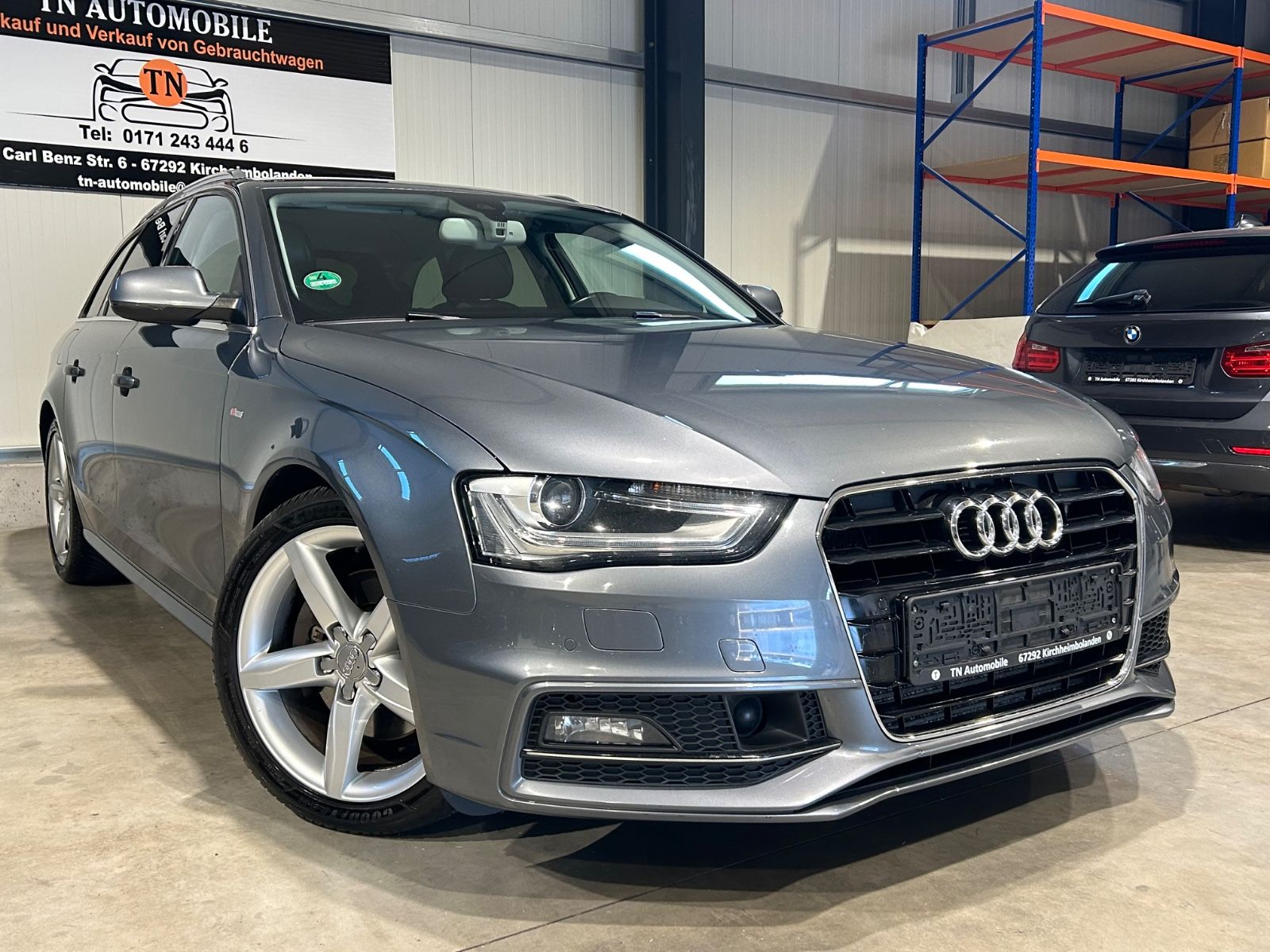 Audi A4 - 1