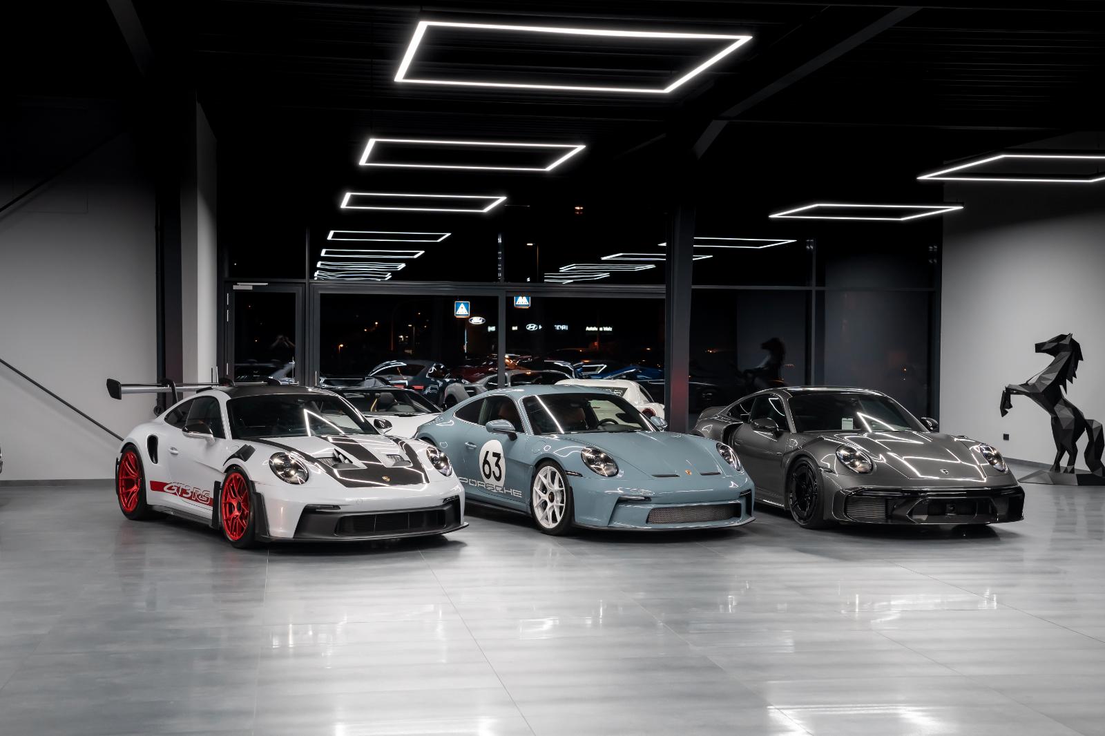 showroom-image-bottom