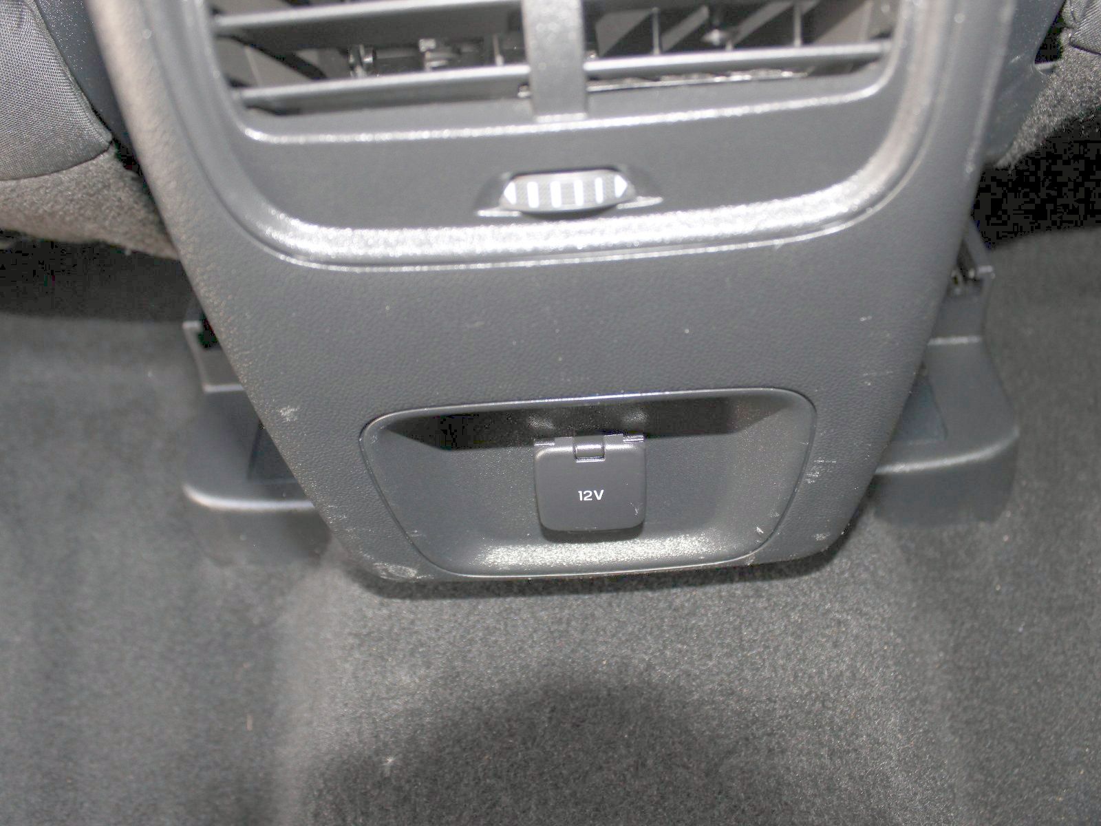 Fahrzeugabbildung Ford Kuga Plug-In Hybrid Cool & Connect 2,5 Duratec