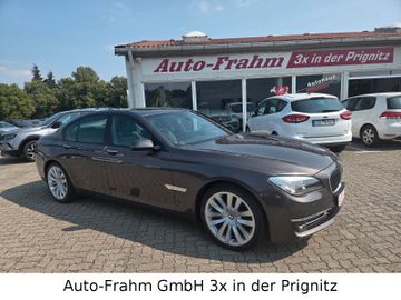 BMW 730 - 9