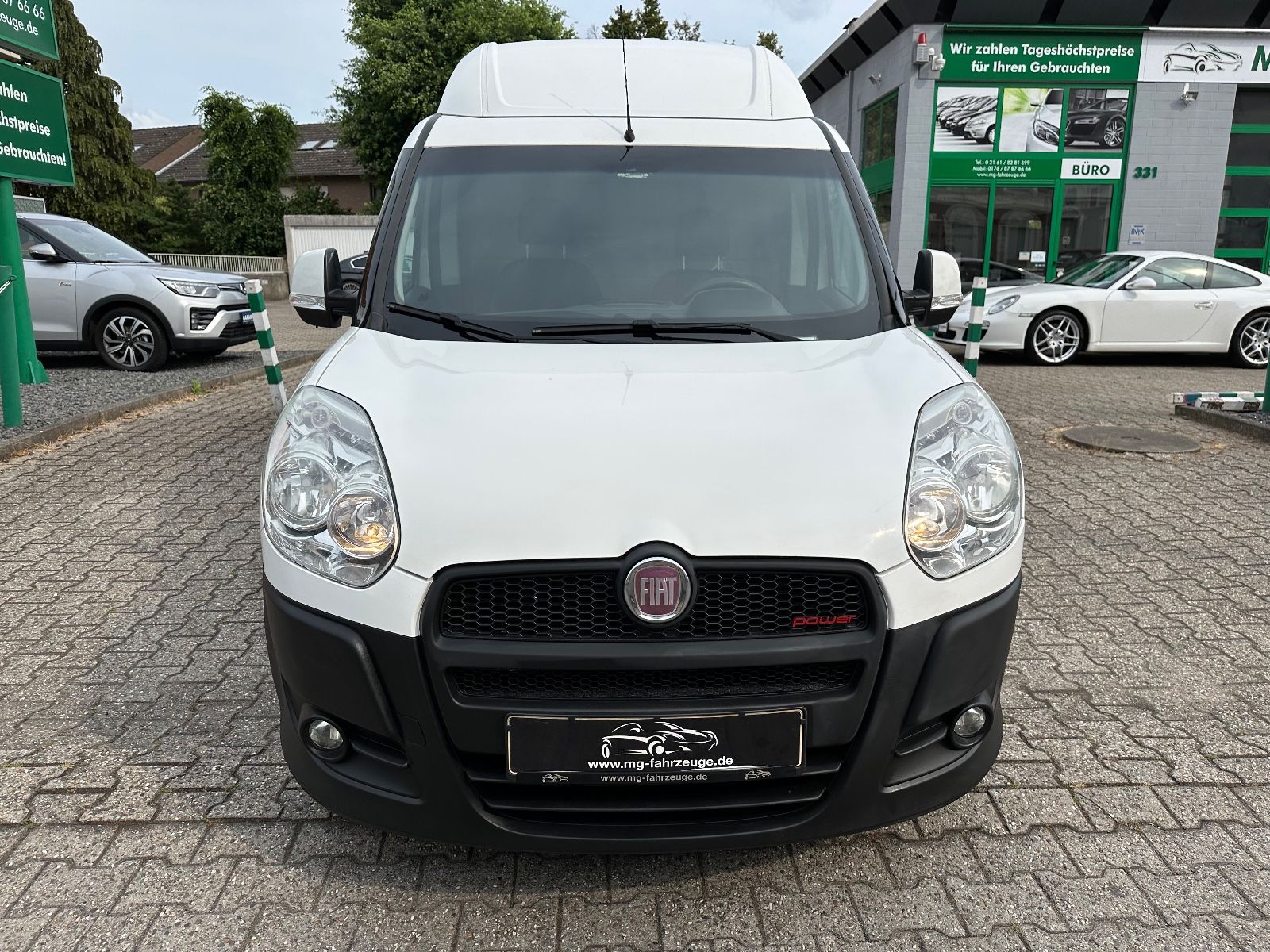 Fahrzeugabbildung Fiat Doblo SX Maxi Kasten Hochdach Klimaautomatik