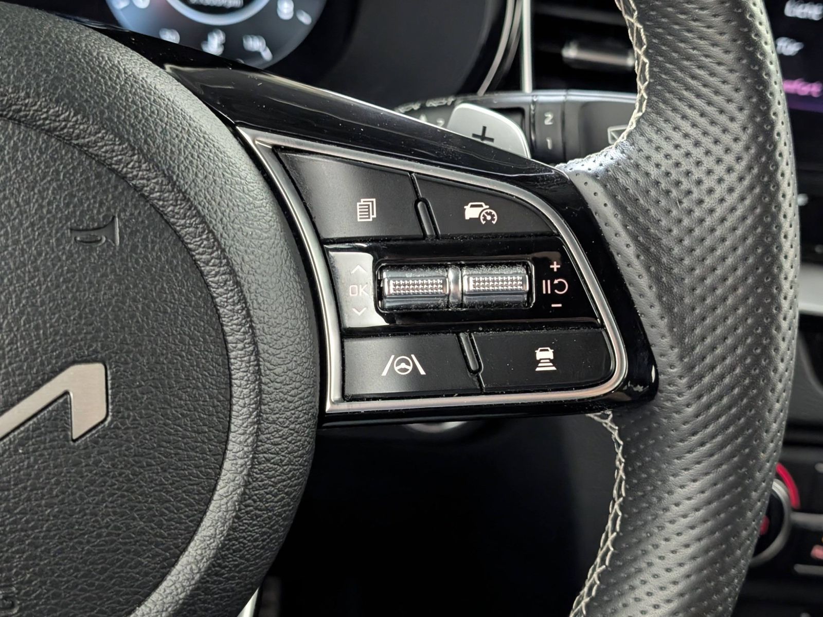 KIA cee'd Ceed SW 1.5 T-GDI DCT GT-Line JBL – Bild 30