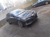 Toyota Auris Design Edition 1,6-l-D-4D S/S Design E... - Toyota Auris in Essen
