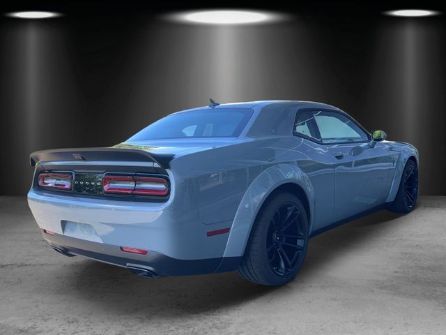Fahrzeugabbildung Dodge Challenger SRT Hellcat/727PS/WIDE-BODY/H&K-SOUND