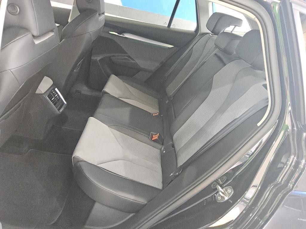 Skoda Enyaq - Bild 8