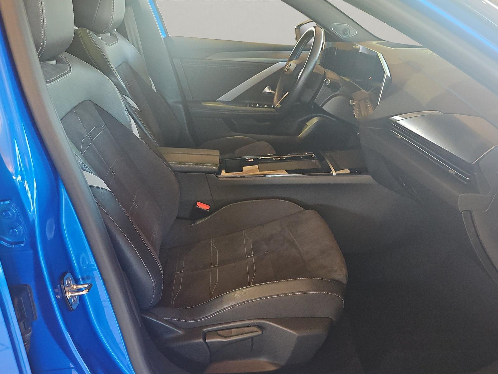 Opel Astra Electric GS 95,8% Batterieka. ACC+Navi+Pan