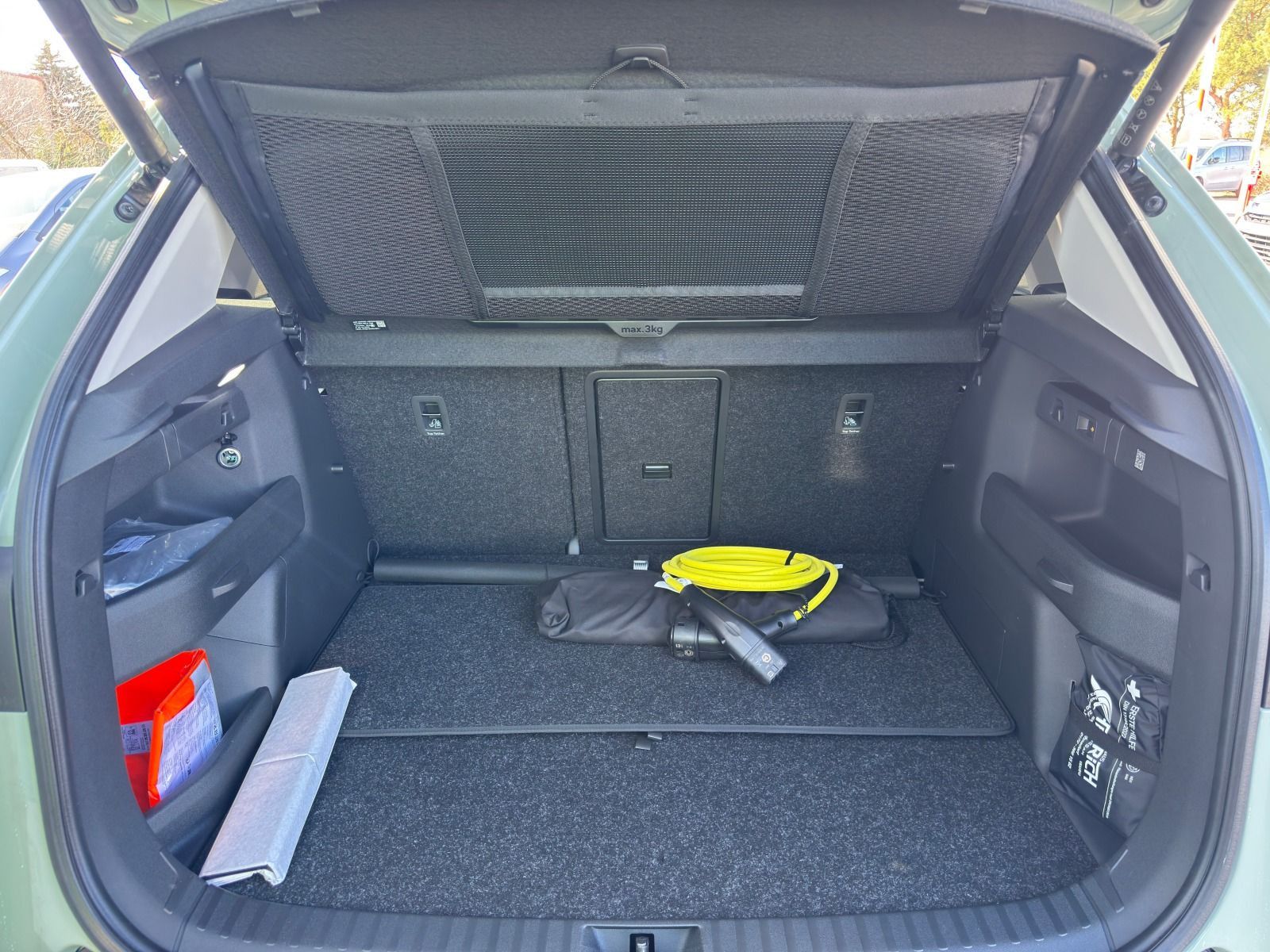 Fahrzeugabbildung SKODA Elroq 85 MAXX*AHK*Wärmepumpe*360°Cam*Canton