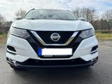 Nissan Qashqai 1.3 DIG-T 159PS N-CONNECTA | Pano | 360 - Nissan mit Benzin-Antrieb: Limousine, Schaltgetriebe