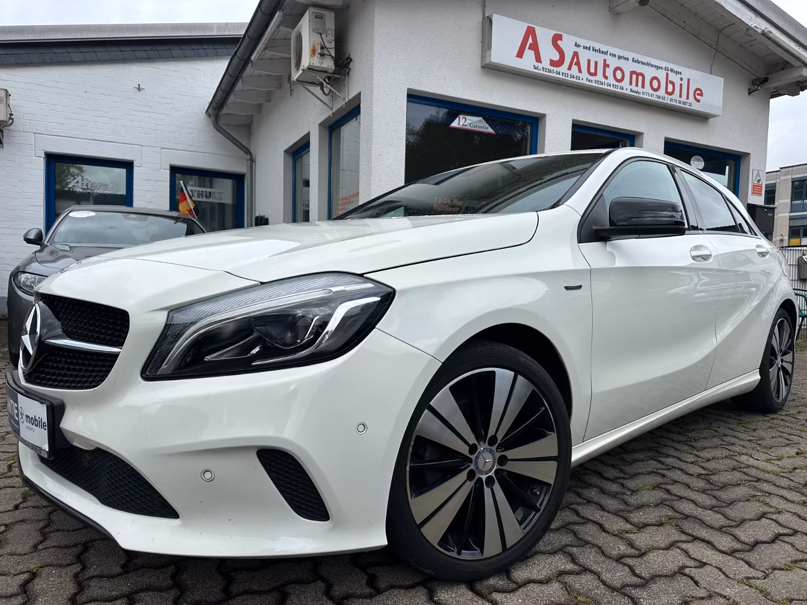 Mercedes-Benz A 160 Aut+2. HAND+NAVI+LEDER+LED+KLIMA+PDC+SHZ