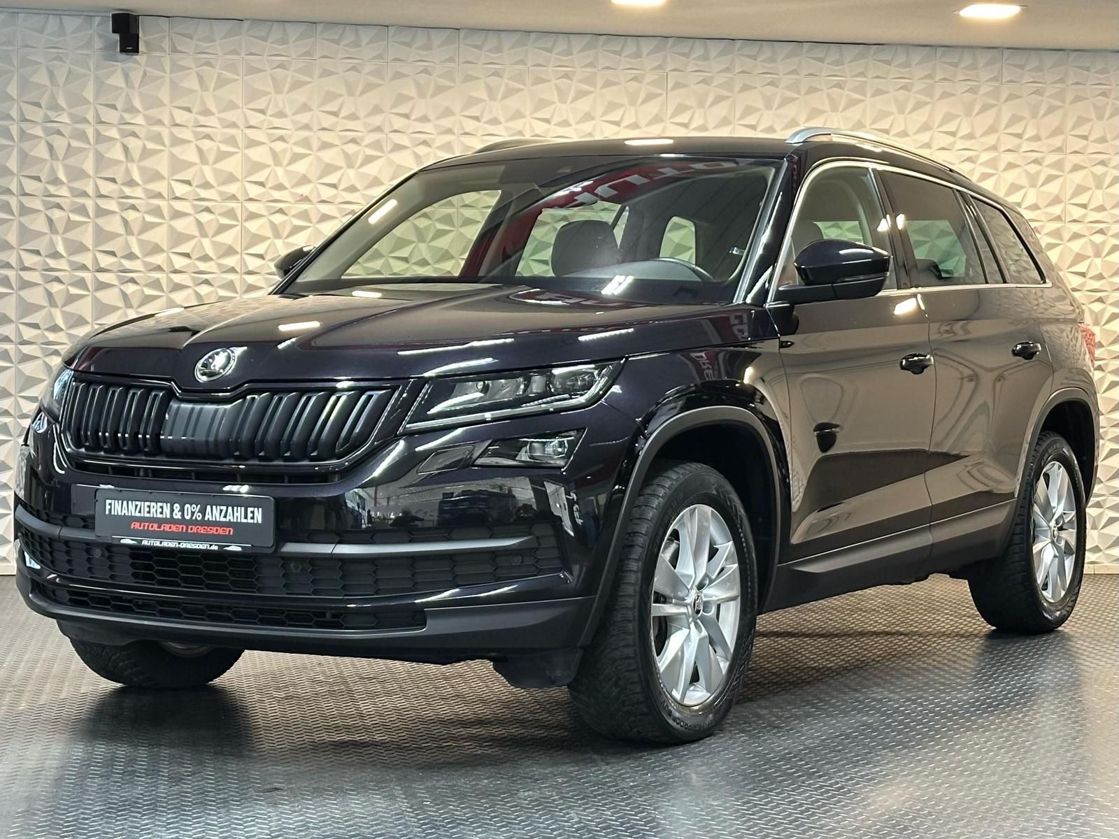 SKODA Kodiaq 2.0TDI STYLE 4x4 LED#ACC#SPUR#PDC#SHZ#FH - Image 4