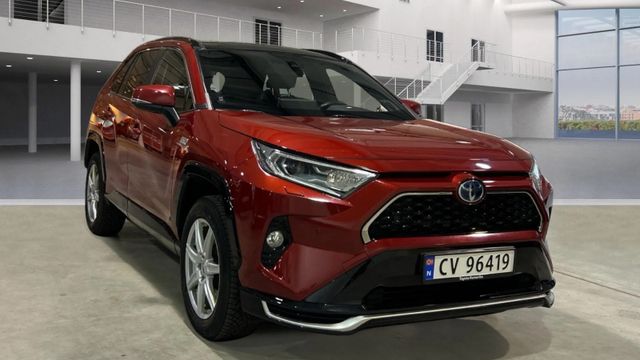 Toyota RAV4 Plug-in Hybrid 75km WLTP 4x4 PANORAMA JBL