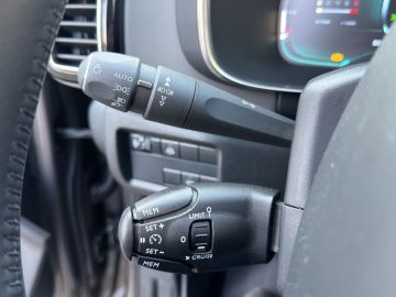 Citroën C5 Aircross Feel 1.2 PT 130 °Navi°RFK°BF°SHZ°