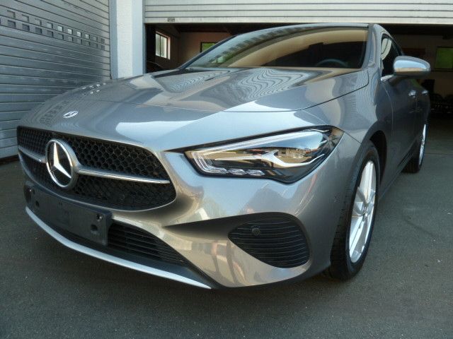MERCEDES-BENZ CLA 180 Shooting Brake  **RÜCKFAHRKAMERA*LED**