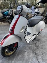 Vespa GTS 300 ABS ASR Racing Sixties limitiert - VESPA HÄNDLER