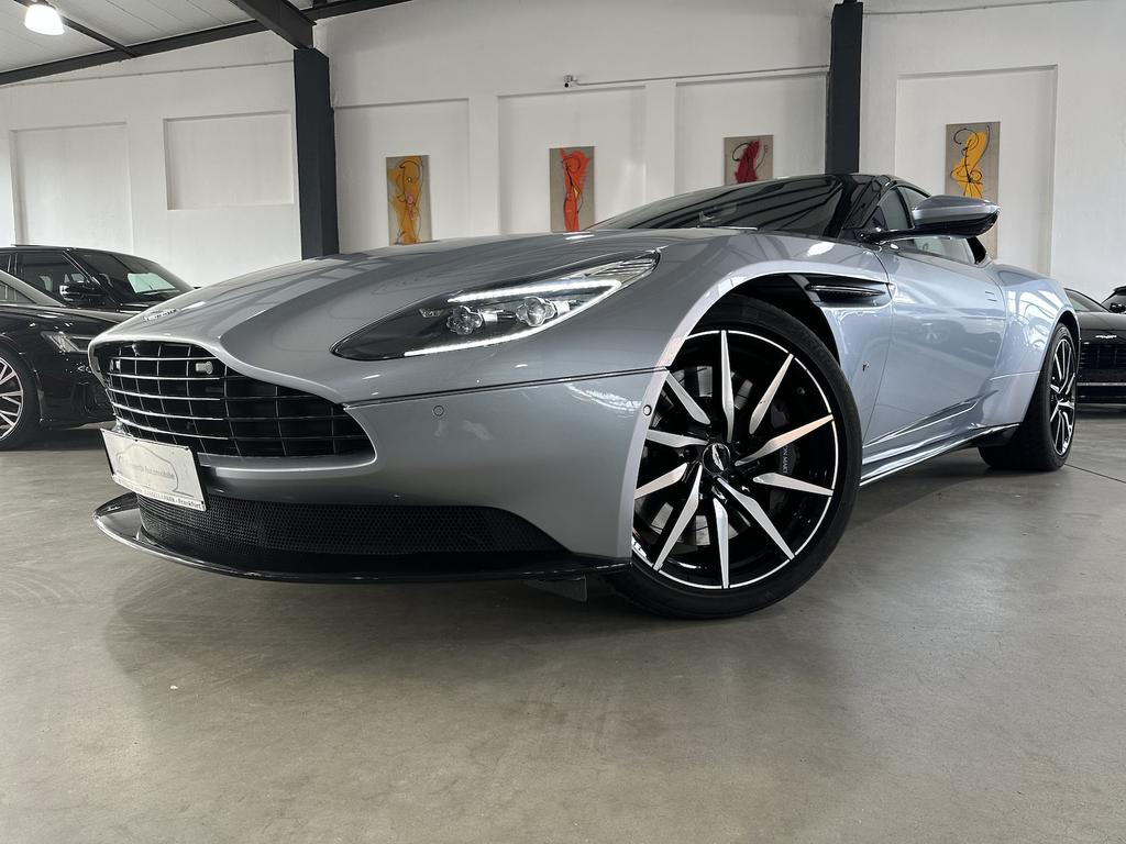 Aston Martin DB11