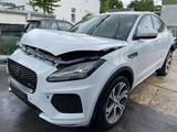 Jaguar E-Pace E-PACE R-Dynamic AWD - Jaguar Unfallwagen